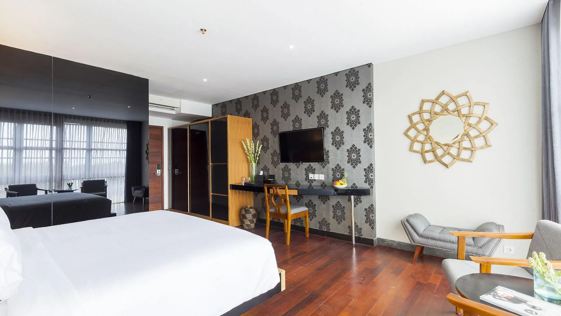 Imani Suites Seminyak  4*, Seminyak (Bali)