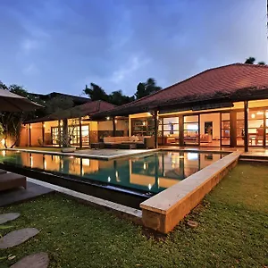 Villa Acacias, Seminyak (Bali)